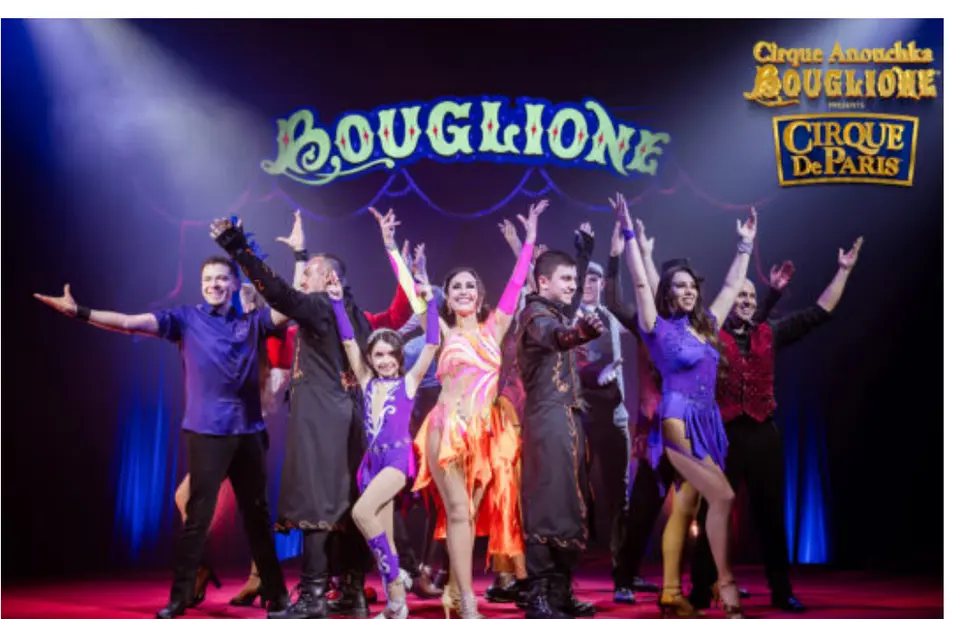 Cirque de Paris by Anouchka Bouglione