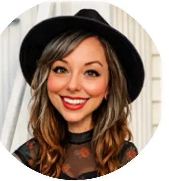 Brandi Calhoun, Assistant Editor
